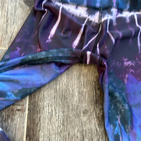 Onzie Leggings size xs - Picture 7 of 8